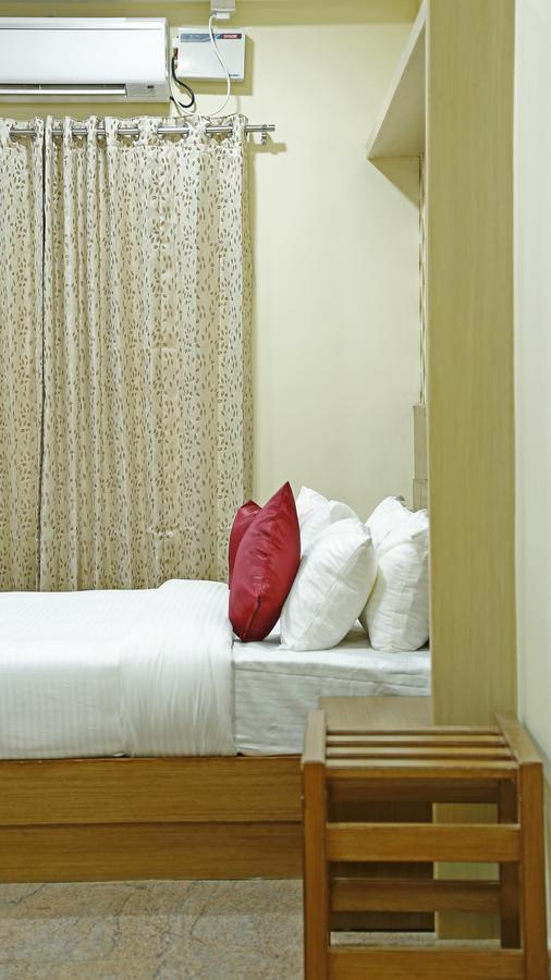 Shoba Elite Hotel Bangalore Exterior foto